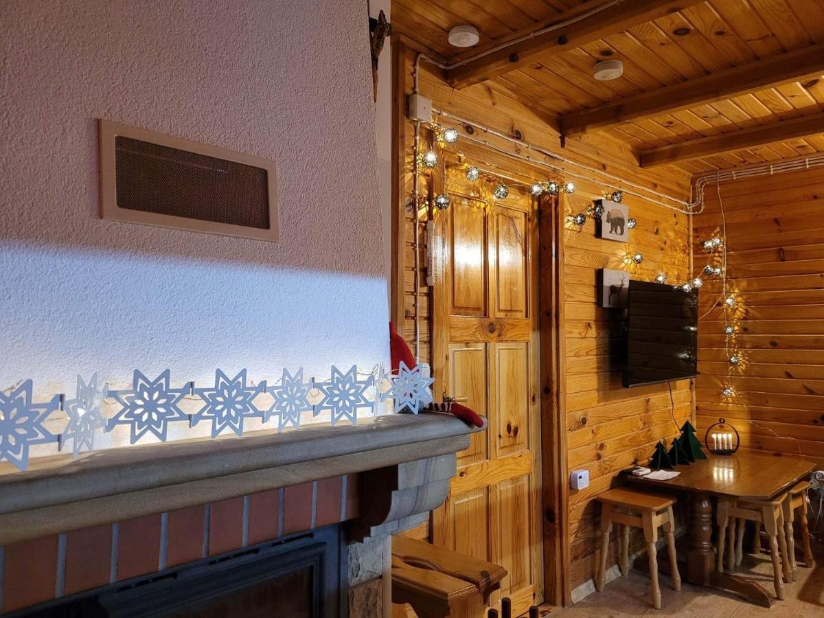 Urocza Chata Z Sauna W Bieszczadzkim Parku Krajobrazowym Bukowiec  Exteriér fotografie
