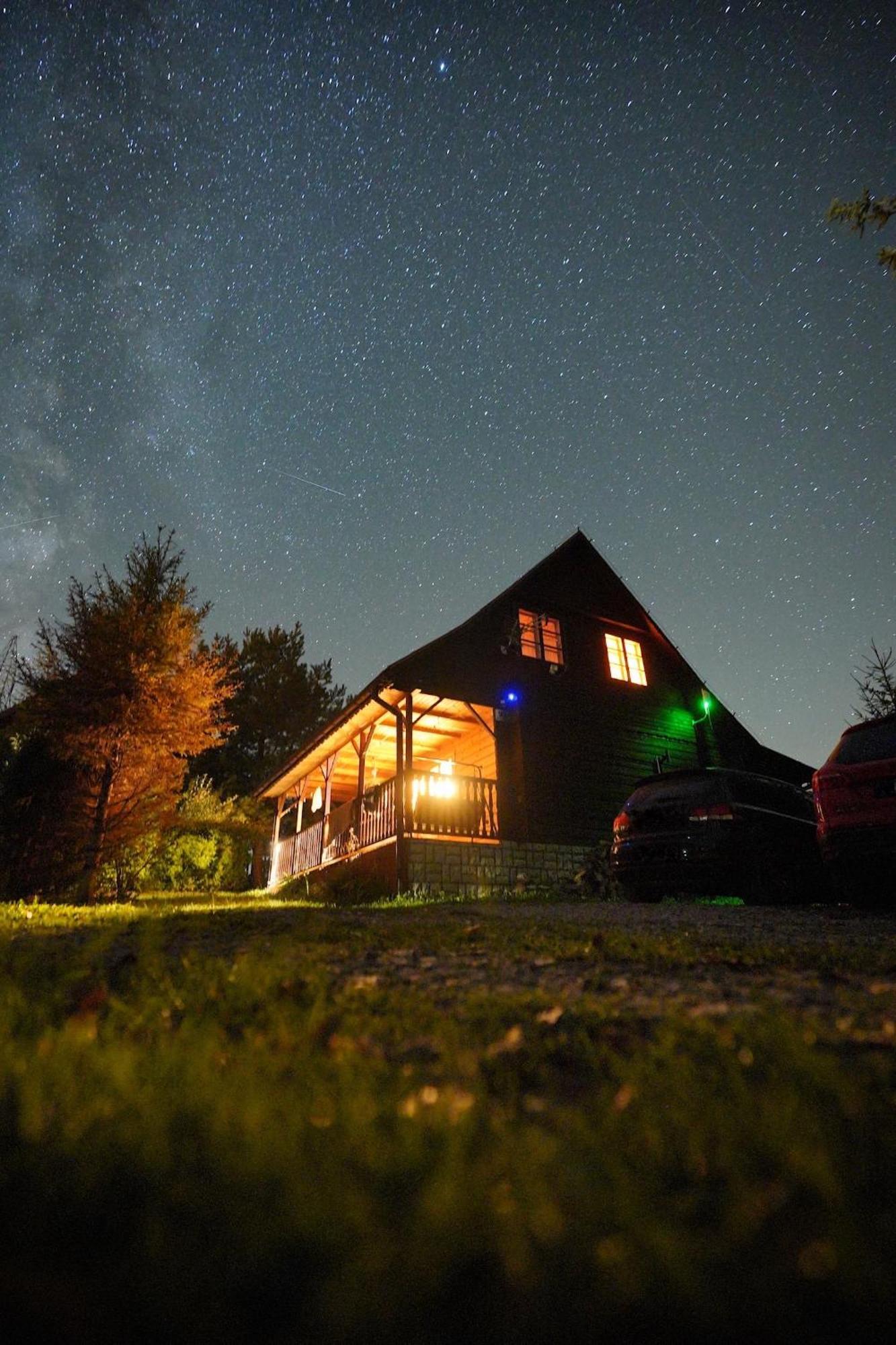 Urocza Chata Z Sauna W Bieszczadzkim Parku Krajobrazowym Bukowiec  Exteriér fotografie