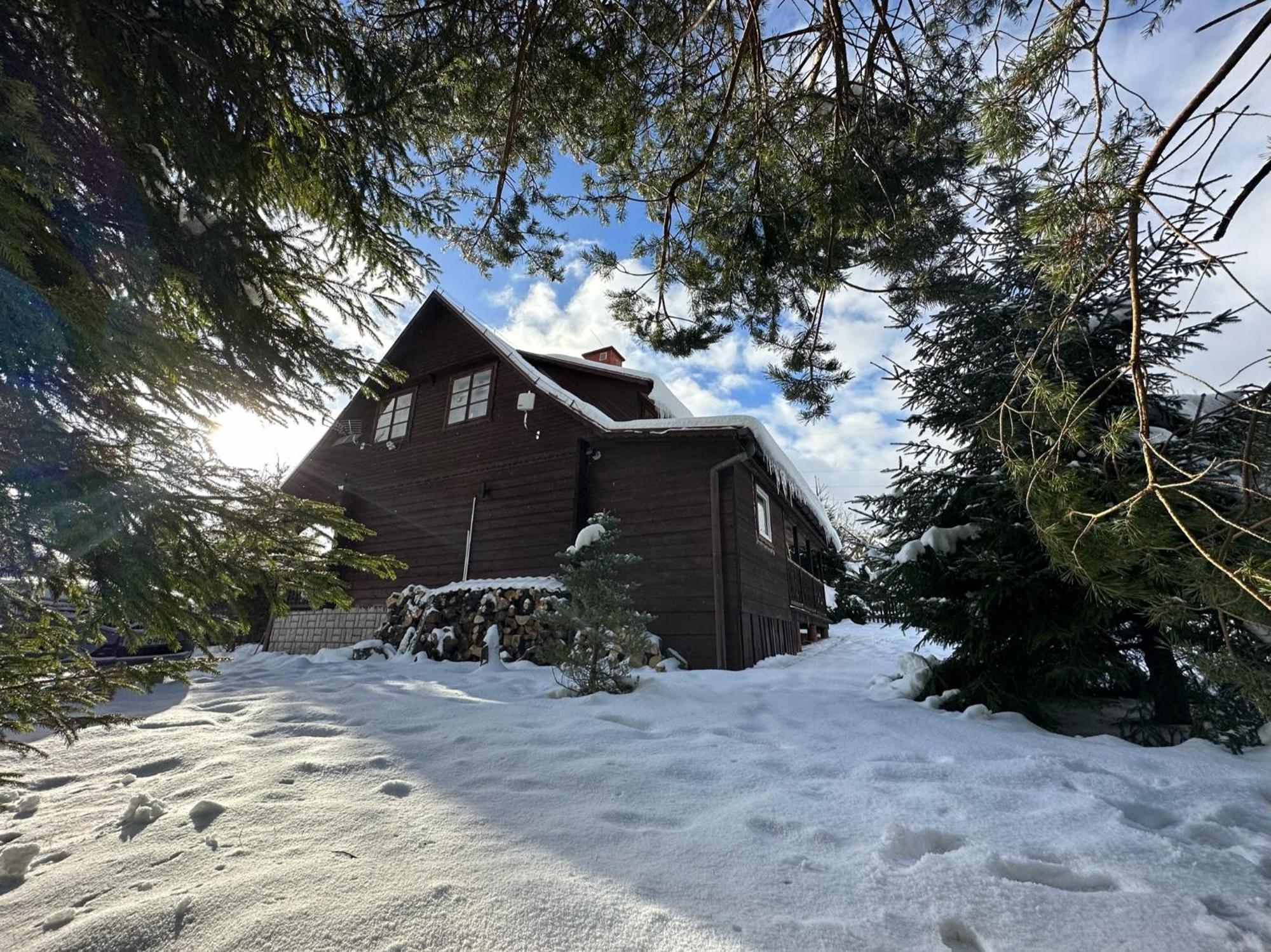 Urocza Chata Z Sauna W Bieszczadzkim Parku Krajobrazowym Bukowiec  Exteriér fotografie