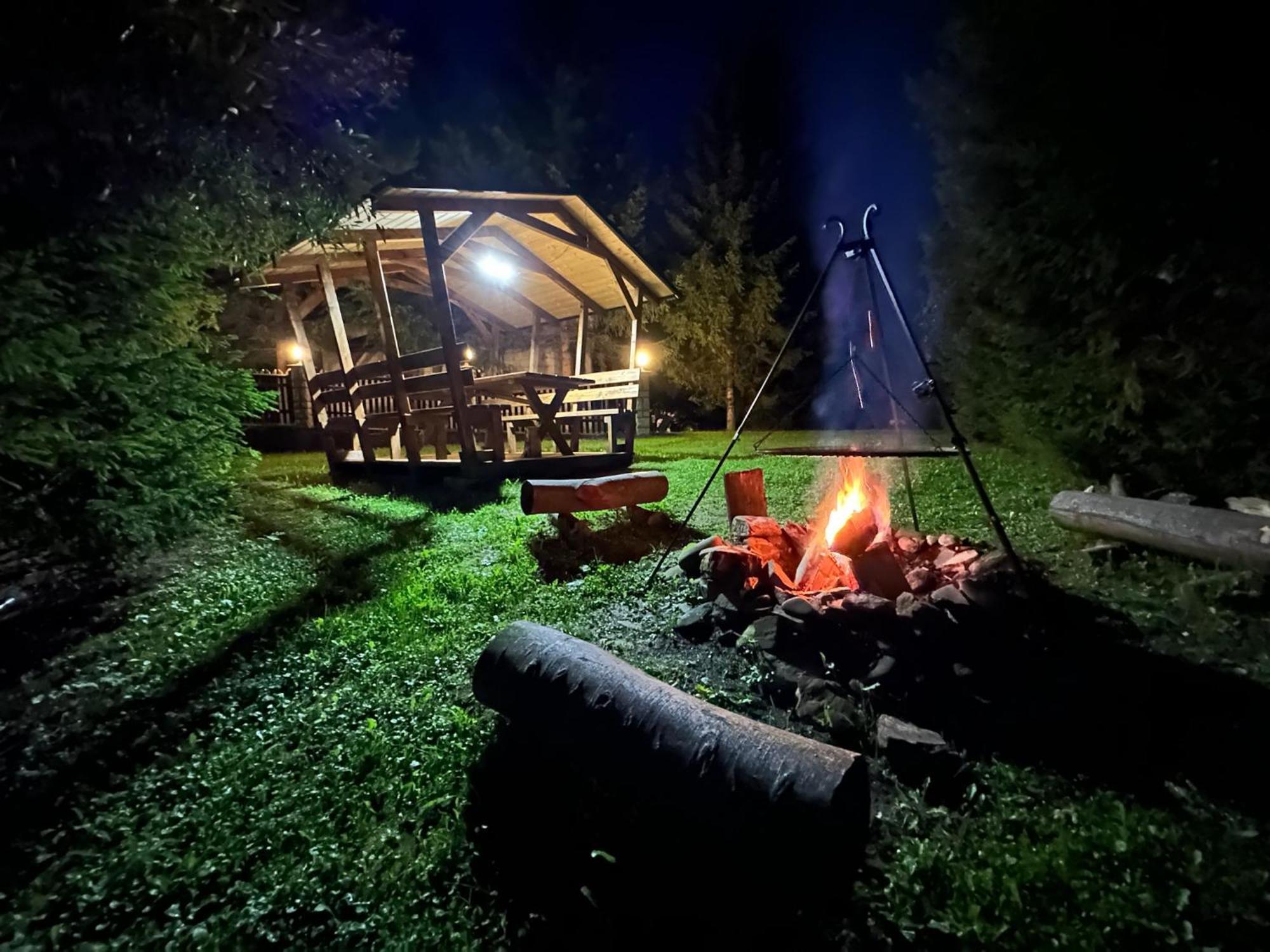 Urocza Chata Z Sauna W Bieszczadzkim Parku Krajobrazowym Bukowiec  Exteriér fotografie